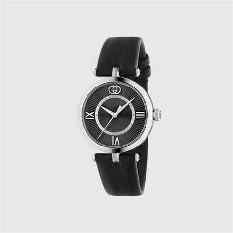 Model 2000 watch, 30mm in Undefined Leather Steel 